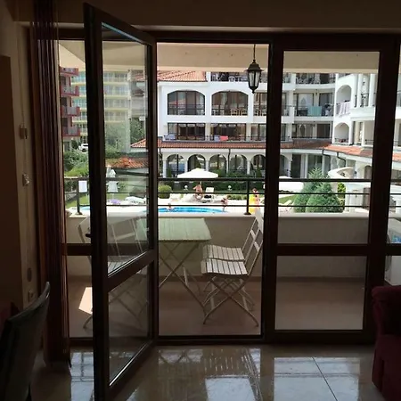 公寓 Chateau Del Mar 阳光海滩
